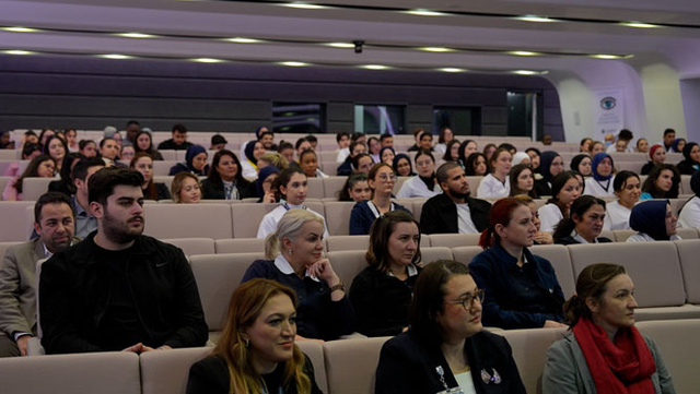 Medipol'den “Daha net bir dünya” için anlamlı panel - Resim: 0