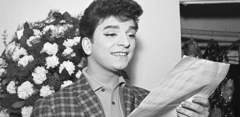 Zeki Müren’in hayatını anlatan filme telif krizi