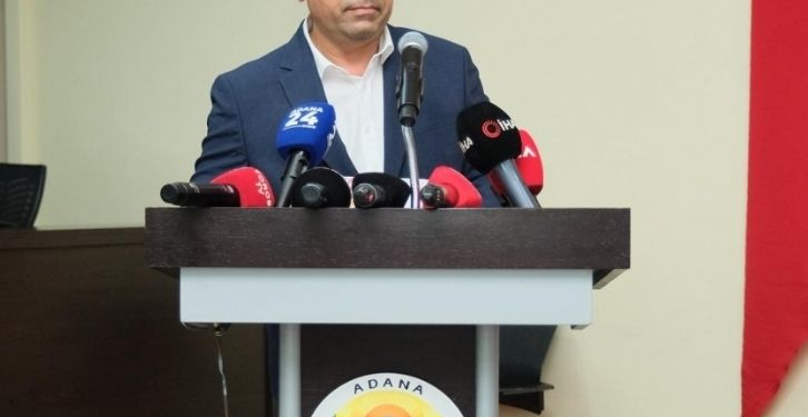 Büyükşehir Meclisinde Skandal: Güngör Geçer’in “AK Parti” Övgüsü CHP’yi Karıştırdı!